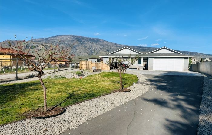 Wine Country Home w/ Hot Tub & Views | Vino Villa
