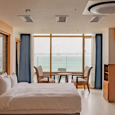Homers Hotel
