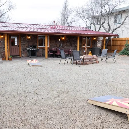 Relaxing Stoney Cottage- Air Conditioning and Gas Fire Pit.