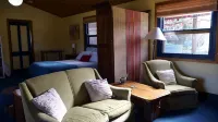 Relax in a beautiful private peaceful setting 5 minute drive from Beechworth