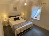 Stirling Cottage