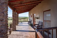 Gannabos Guest House - Pensions