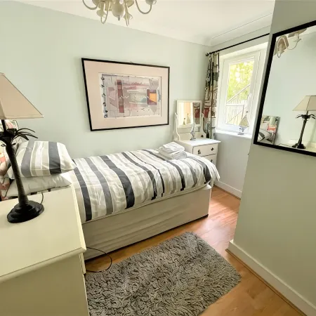 Apartment with Stunning Sea Views of South Sands Beach, Salcombe + 2 Car Parking