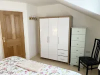 Beautiful Townhouse, 3DBr-sleeps 6 Adults. Special & Unique in Galway City! - balcony