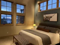 Slopeside at Granby Ranch -Private Fly Fishing & Perfect for Wedding Guests - 4-Star