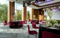Hotel Radisson Blu Leninsky Prospect Hotel, Moscow - 駐車場