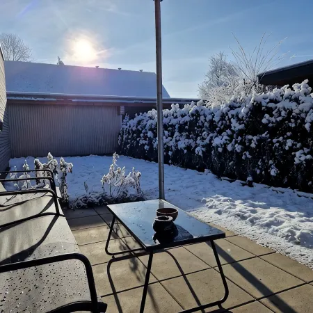 10min to CenterParcs, bungalow with garden and carport, 4 persons