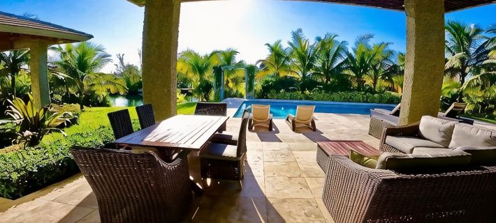 Luxury Water Front Villa Freeport Bahamas Hotels in Freeport