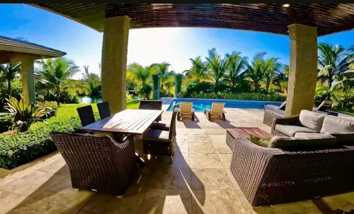 Luxury Water Front Villa Freeport Bahamas - Boutique