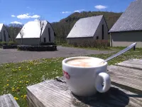 Rivière et Lodge 4 étoiles - Auvergne - Cantal SU Hôtels à : Valette