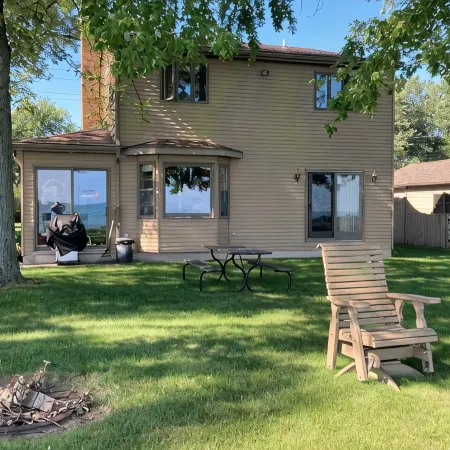 2025 NFL Draft, Green Bay Packer home games and EAA rental on Lake Winnebago