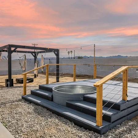 Desert Retreat: Heated Pool + Spa + Fire Pit + Hammocks