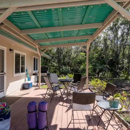 Tranquil private home 5 minutes to Hawai'i Volcanoes National Park