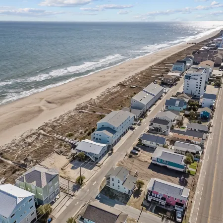 Luxurious Oceanfront Condo-Pool-Keyless Checkin-Complete Renovation RR Host