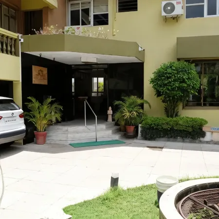 Hotel Gopika International