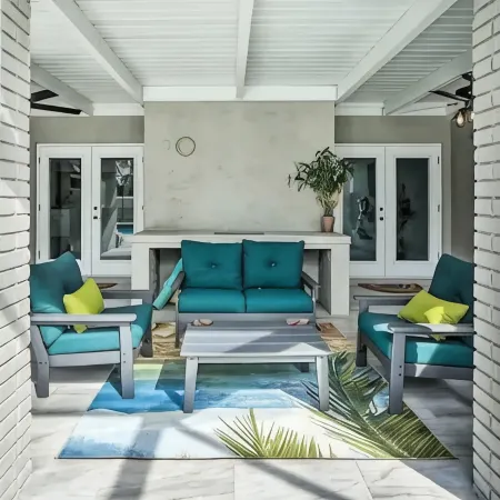 Cozy Safety Harbor Retreat w/ Heated Pool & Near Downtown