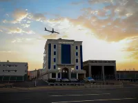 E Hotel Hotels near Prince Mohammad Bin Abdulaziz International Airport