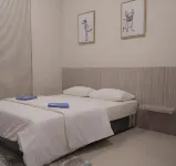 Rumah 175 m² dengan 3 kamar tidur dan 3 kamar mandi pribadi di Sekupang - parkir