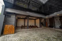 Capital O 93118 Asera Homestay - Wifi