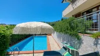 Villa Bellevue Corsanico, private pool and parking, easily accessible, sea view - Villas