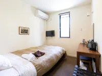 Hotel B-Stone Garden โรงแรมในโอกิโนะชิมะ