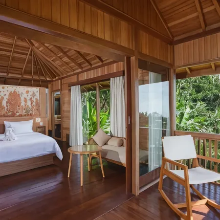 Giriwood Hotel & Villa Отели рядом с достопримечательностью «Водопад Гит-Гит»