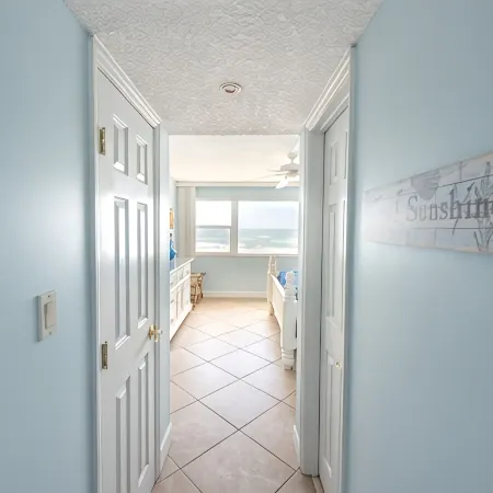 Beachfront 2Br Condo w/ Balcony & Heated Pool, Unit 224