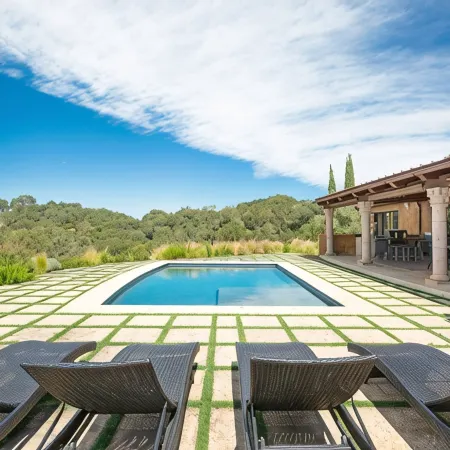 Farm Stay Villa on 55 Acres // Pool, Hot Tub & Complimentary Wine Tasting