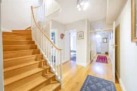 STUNNING City Centre Living - with parking - balcony