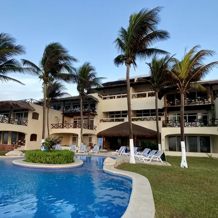 Oceanfront Penthouse -4300 Sq Ft, 2 Level -Mi Casa Del Mar