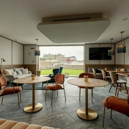 Visionair Suites