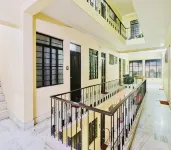 Hotel Vashistha - parking