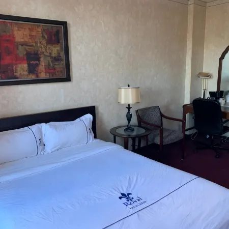 Royal Inn and Suites at Guelph