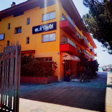 Apartamentos Quintasol