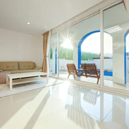 Yangyang Midterranean Pool Villa (Independent Pool Villa / Individual Pool)