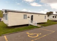 Newquay Bay Holiday Resort - بار