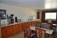 Colfax Inn - breakfast