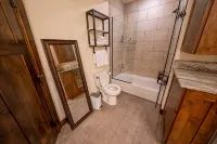 Cozy Studio in the center of downtown Whitefish - balcón