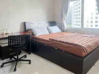 Cozy 2BR Sudirman Apt w/ Pool, Wi-Fi,  & Netflix - Apartments