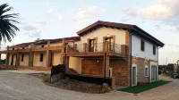 Agriturismo De Luca - Farmhouses