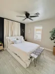 2Br DT Mesa Home  w/ Cowboy Pool + Walkable Location - プライペートプール