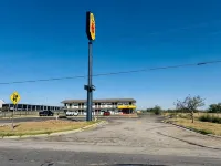 Super 8 by Wyndham Big Spring Hotel di Big Spring
