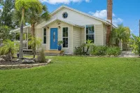 3Br En-Suite Pool Home in Venice • Near Venice Beach & Fox Lea Farms & Downtown - Boutique