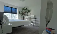 Perfect Family Getaway! Minutes from Attractions!