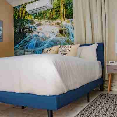 Tropical 1BR Villa | Private Yard, Gated Estate near Dunn’s River Falls Rooms