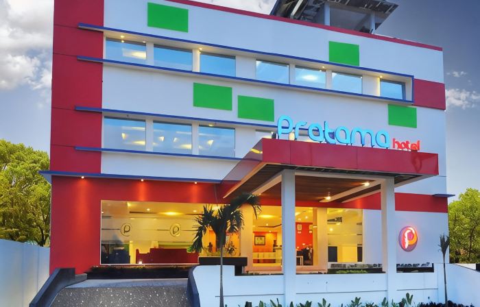 Pratama Hotel and Convention