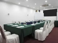 Hotel Seri Malaysia Seremban Hotels near State Library