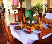 Hotel Chocolate Suites - พร้อมอาหารเช้า