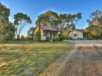 Mountain View Motor Inn & Holiday Lodges Hotele w: Halls Gap