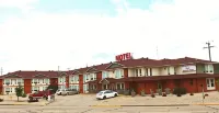 Western Budget Motel #1 & 2 Whitecourt - parking